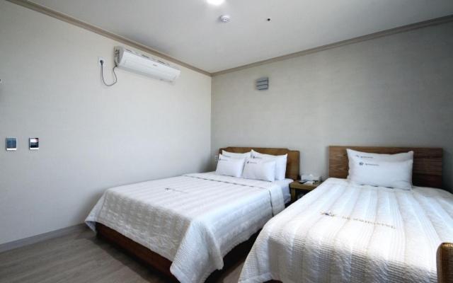 Yeosu Mj Motel Dış mekan fotoğraf