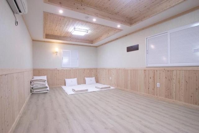 Yeosu Mj Motel Dış mekan fotoğraf